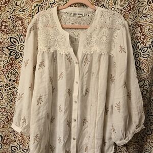 Cream Relaxed Buttoned Blouse with Mandarin Collar